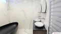 Badezimmer 1. DG