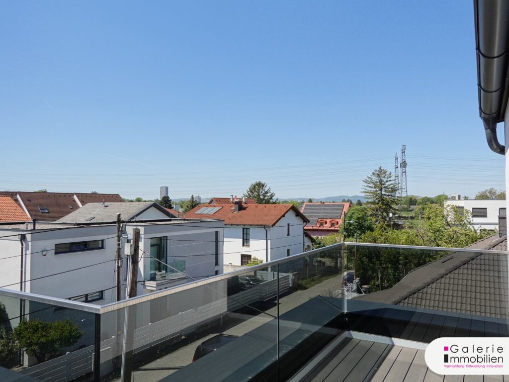 Terrasse mit Fernblick!